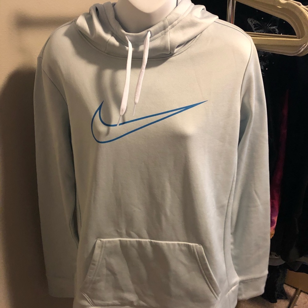 Nike Women’s Therma sweatshirt Light blue M NWT